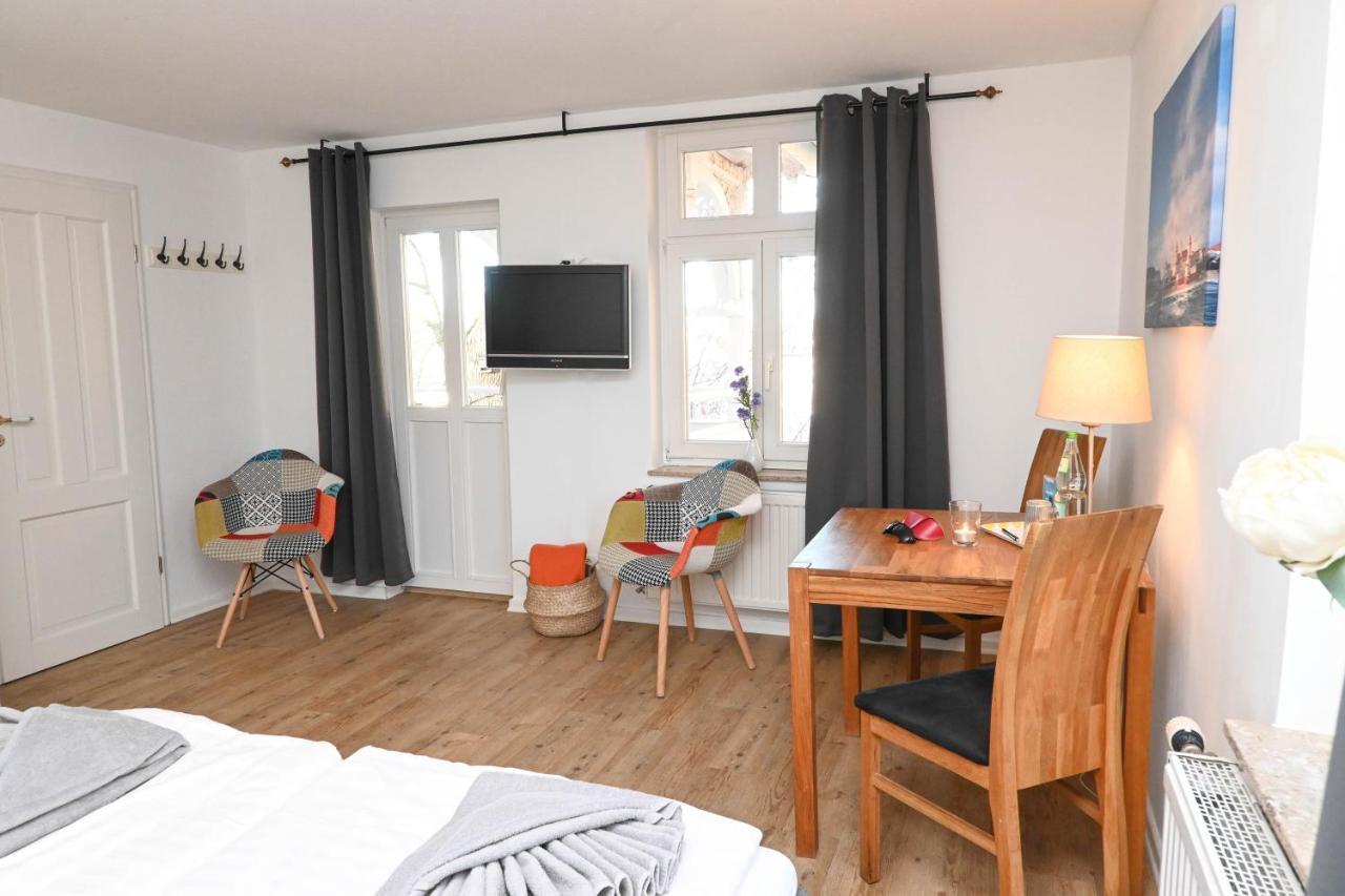 Sanssouci - Baederstilvilla Mit Individuellen Apartment