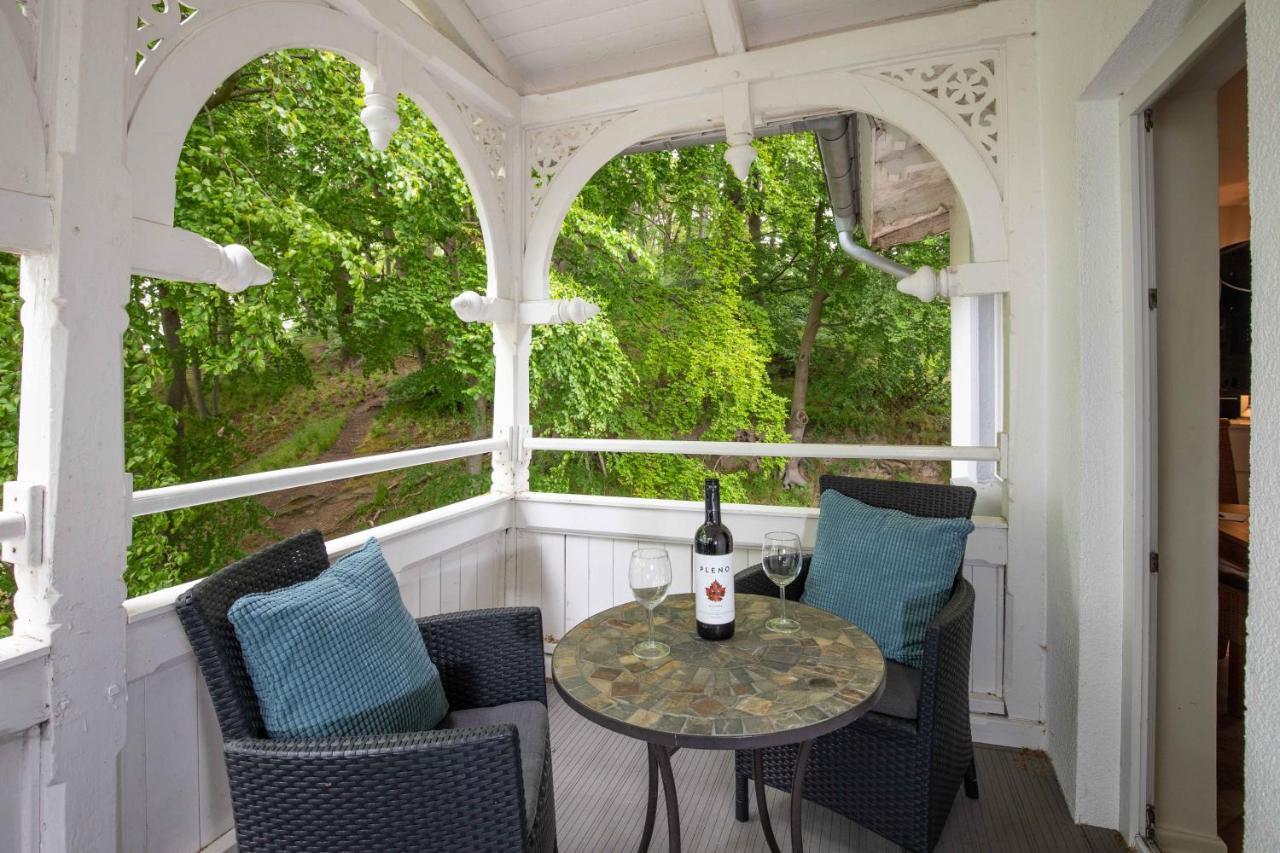 Sanssouci - Baederstilvilla Mit Individuellen Apartment *